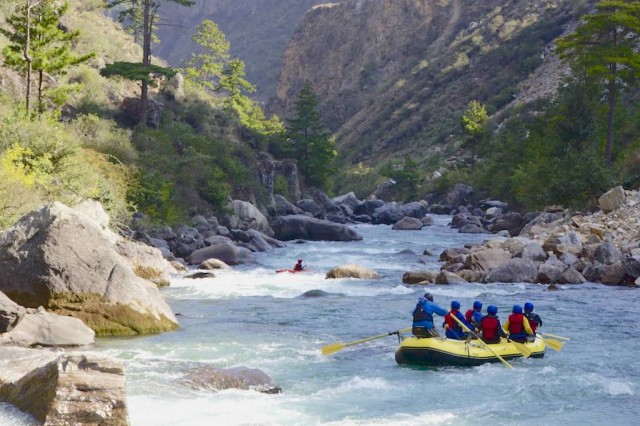 Rafting in Bhutan